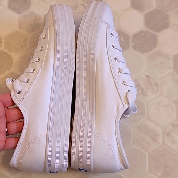 NWOT KEDS platform tennis shoes - Picture 6 of 7